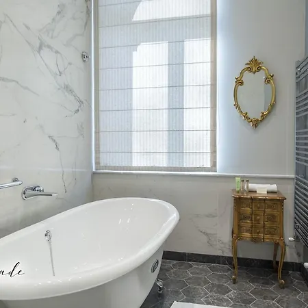 Promenade (adults Only) Hotell 5*