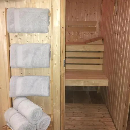 Promenade (adults Only) Hotell