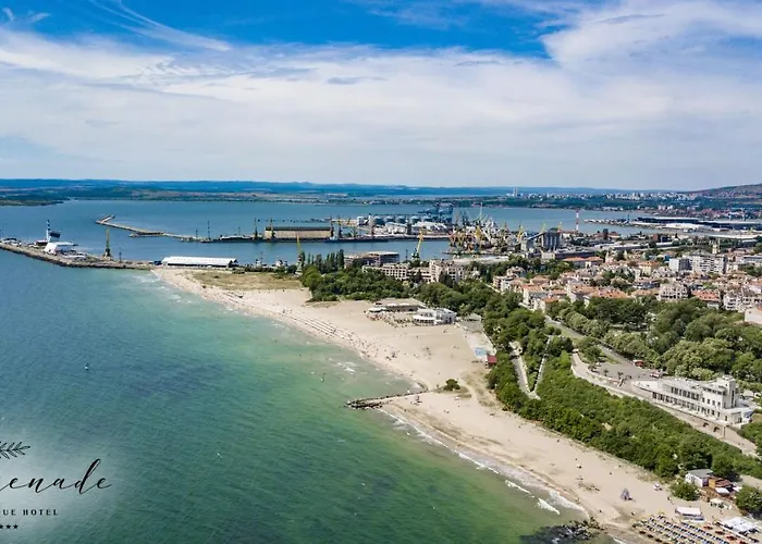 Promenade (adults Only) Μπουργκάς