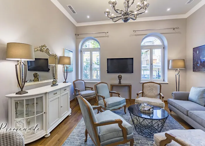 Promenade (adults Only)