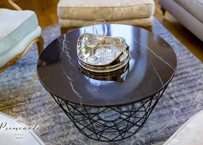 Отель Promenade (adults Only) Бургас