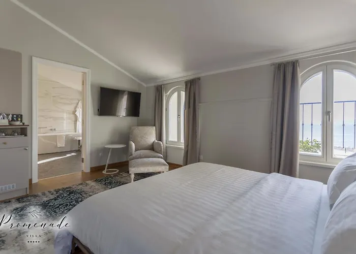 Promenade (adults Only) Otel 5*